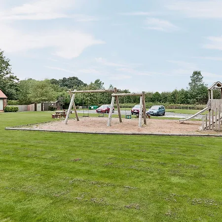 Holiday home Illingworth - 23048